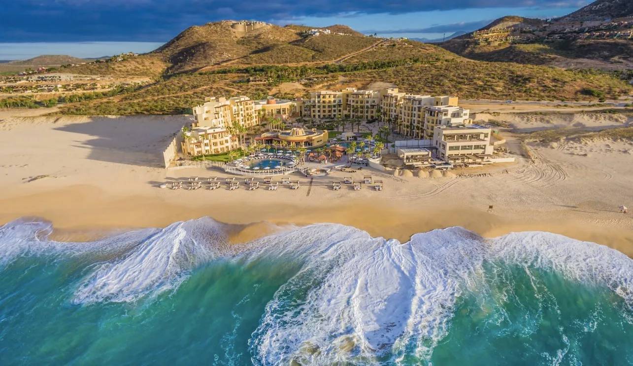 Pueblo Bonito Golf & Spa Resorts celebra siete reconocimientos en los Reader’s Choice Awards
