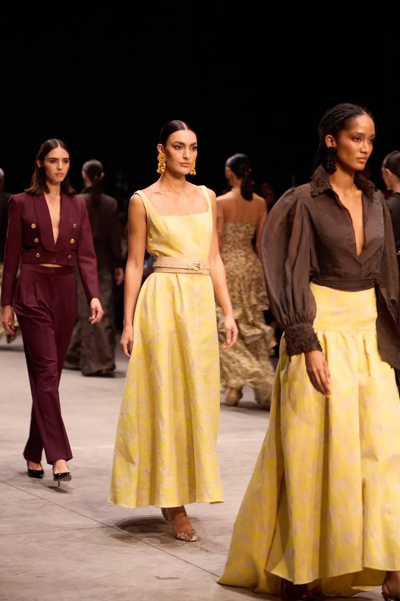 DHIERRO traza una nueva geografía de la feminidad en Volvo Fashion Show México