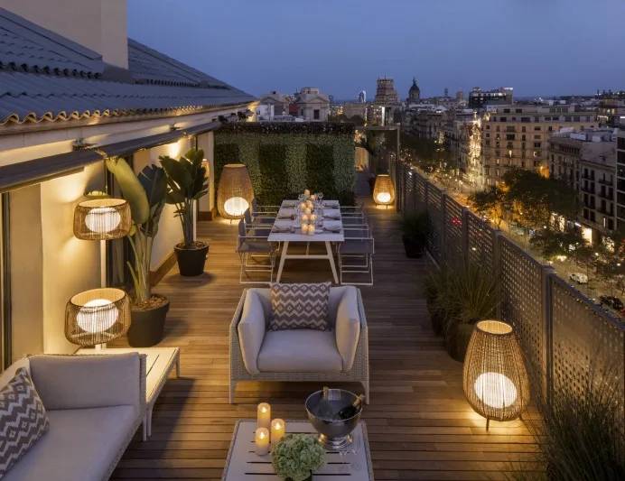 Barcelona a través de la mesa